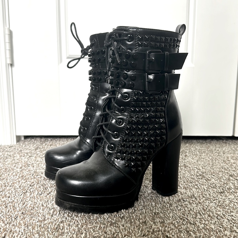 Azalea Wang “Find a way” platform booties (6)